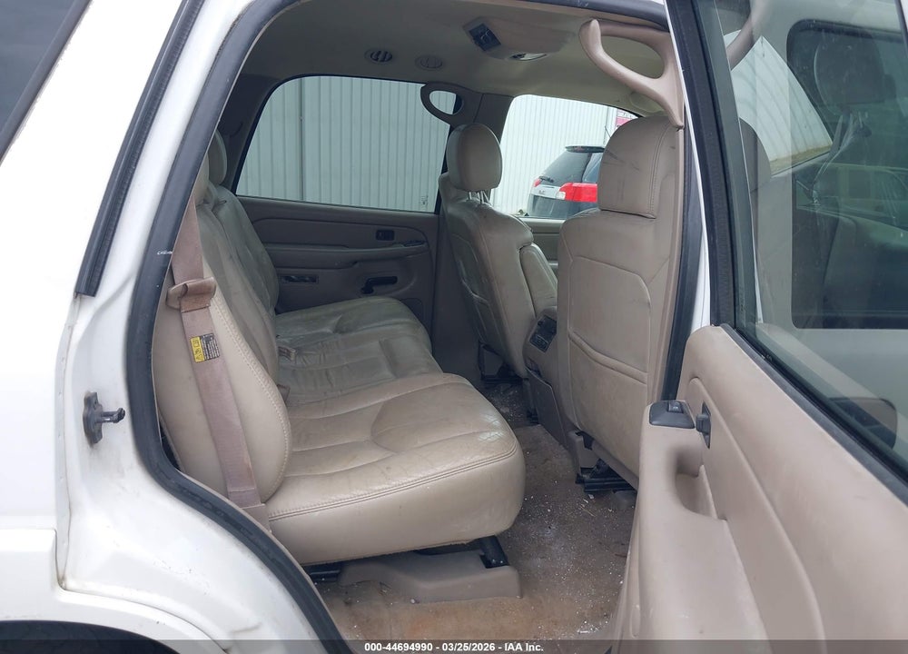 2004 CHEVROLET TAHOE LS VIN: 1GNEC13ZX4J125835