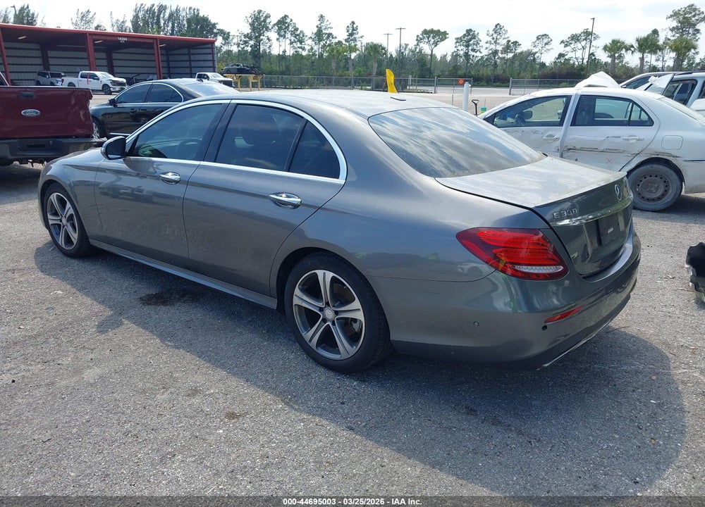 2017 MERCEDES-BENZ E 300 VIN: WDDZF4JB3HA082573