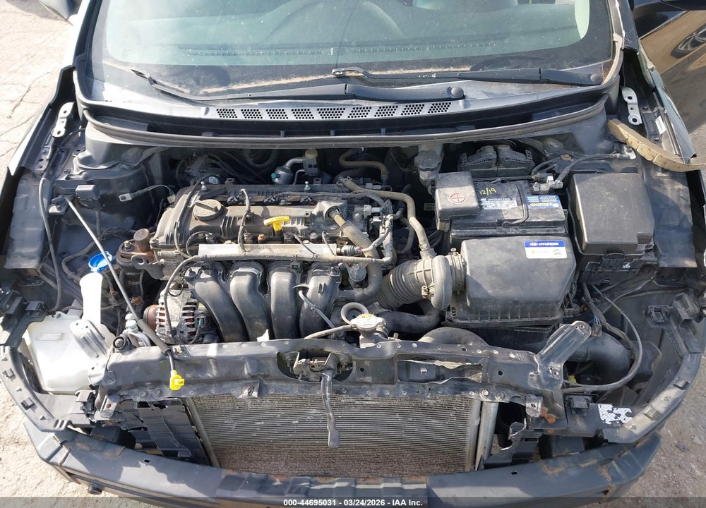 2013 HYUNDAI ELANTRA GLS VIN: KMHDH4AE3DU843776