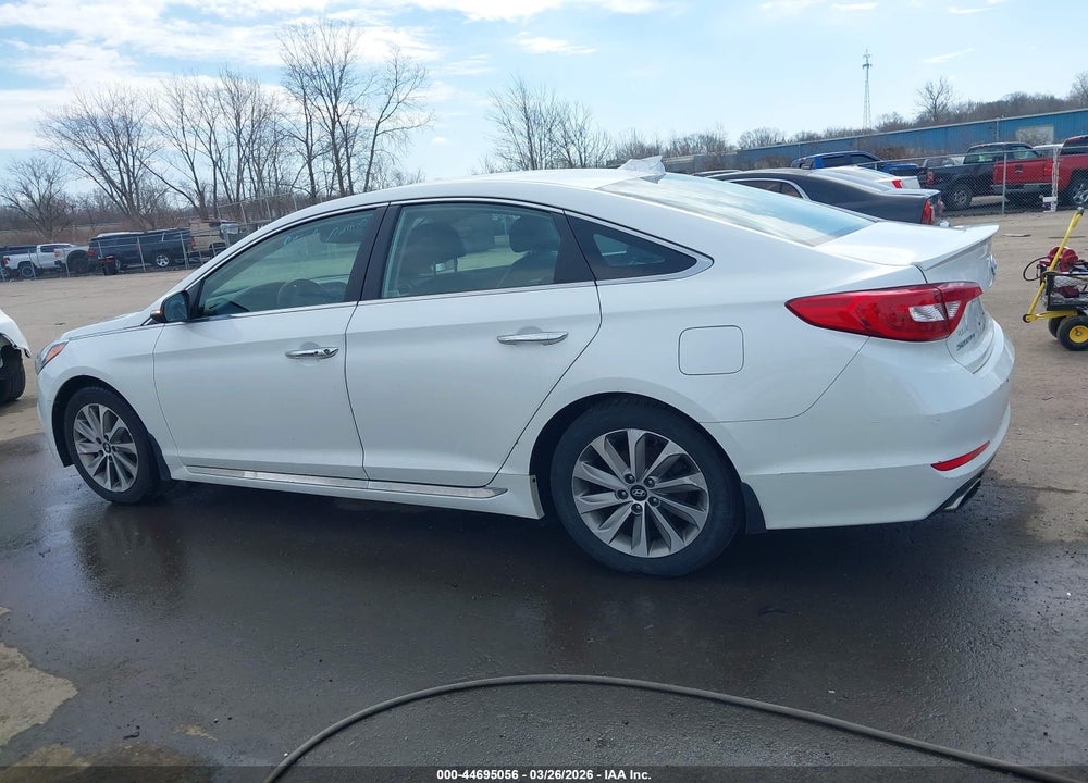 2015 HYUNDAI SONATA SPORT VIN: 5NPE34AF7FH139867
