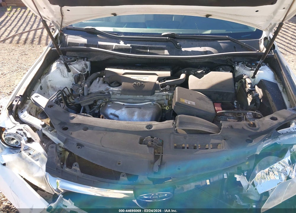 2017 TOYOTA CAMRY LE VIN: 4T1BF1FK7HU669937