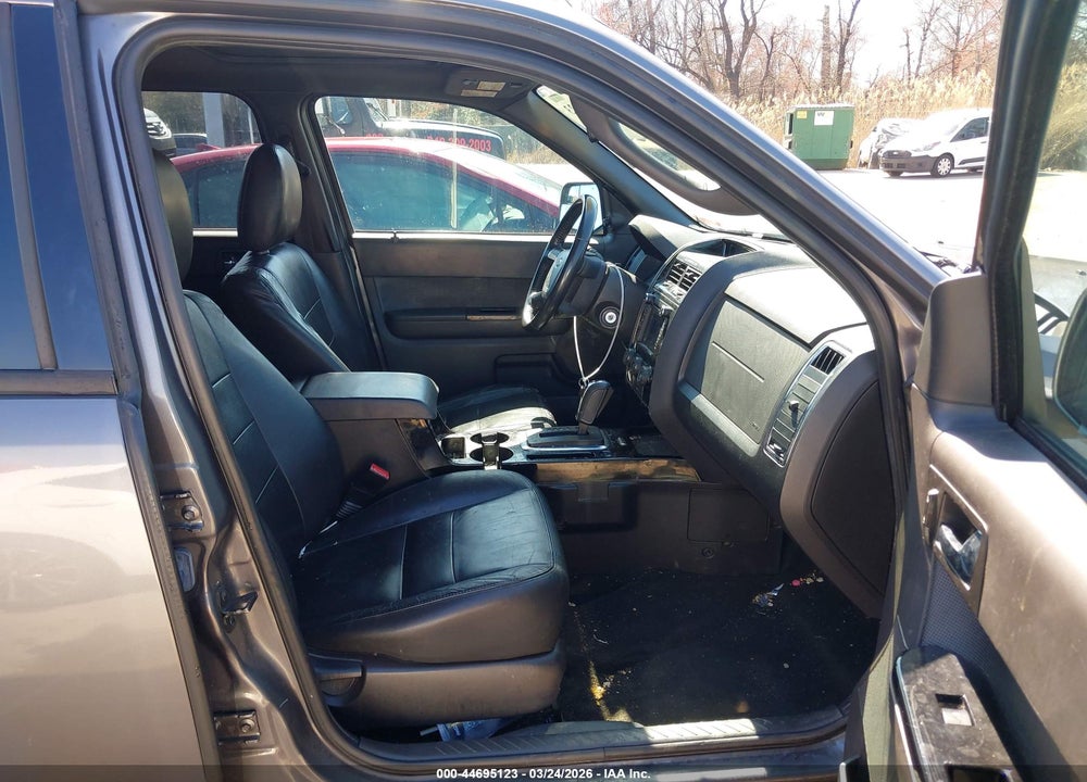 2011 FORD ESCAPE LIMITED VIN: 1FMCU9E72BKA47769