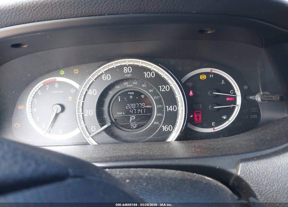 2014 HONDA ACCORD LX VIN: 1HGCR2F34EA249713