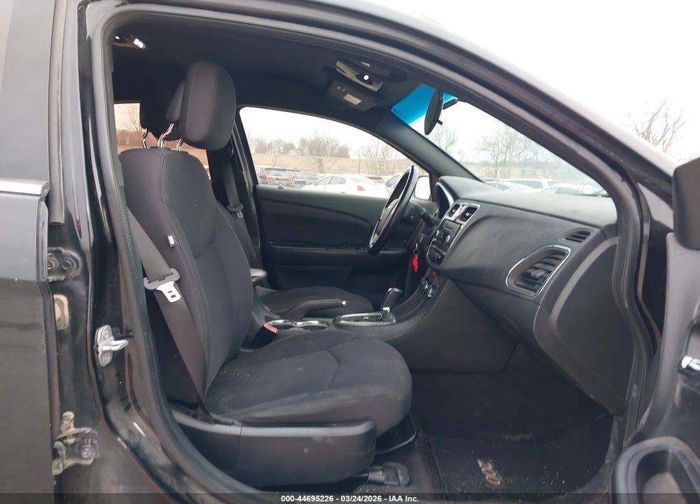 2013 CHRYSLER 200 TOURING VIN: 1C3CCBBB6DN543171