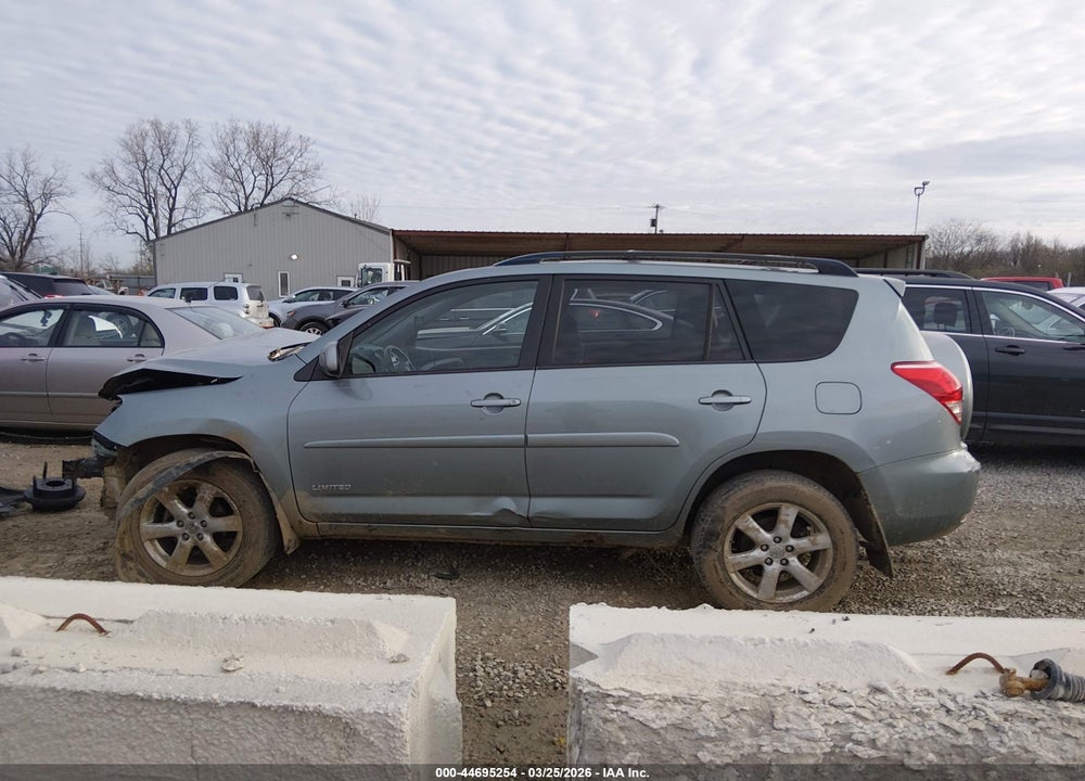 2007 TOYOTA RAV4 LIMITED VIN: JTMBD31V975080890