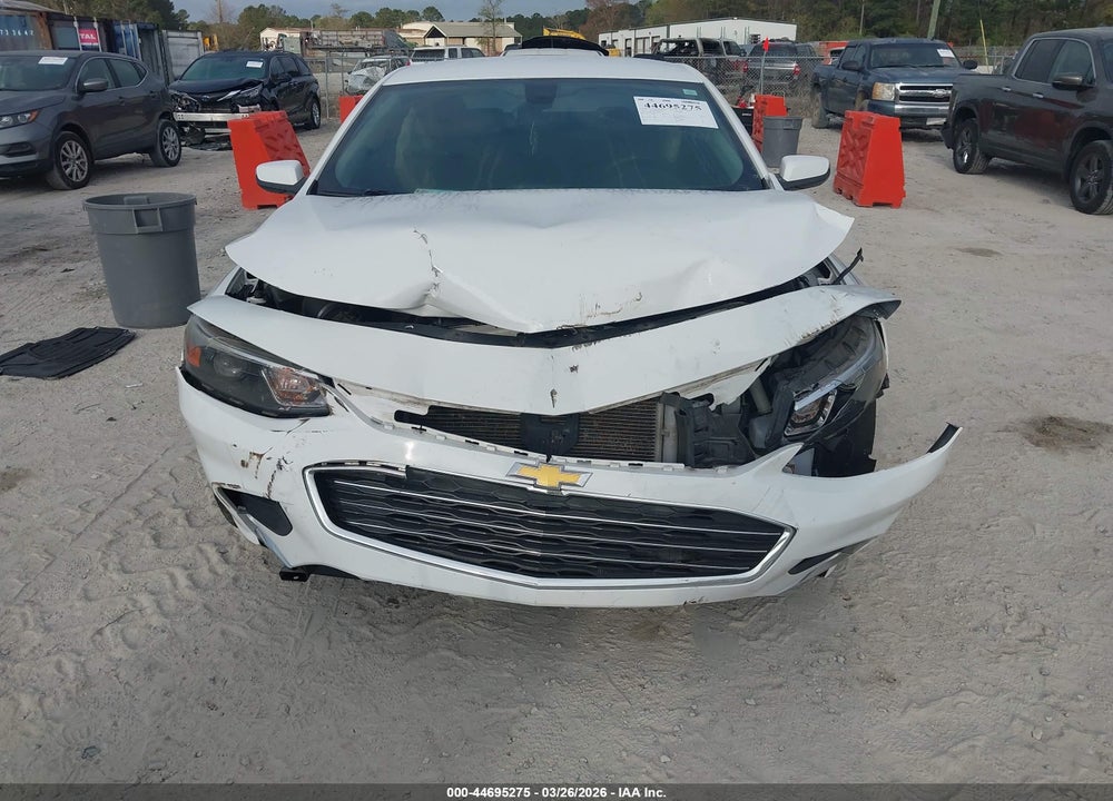 2018 CHEVROLET MALIBU LT VIN: 1G1ZD5ST9JF178657
