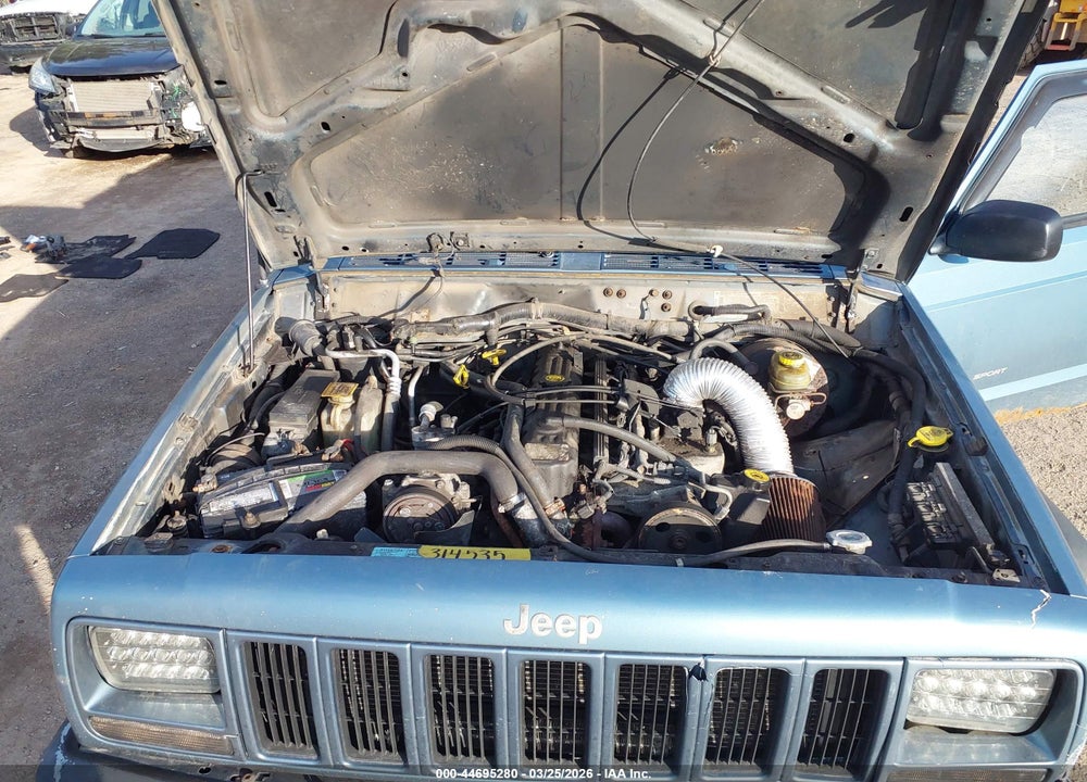 1999 JEEP CHEROKEE CLASSIC/SPORT VIN: 1J4FF68S8XL632569
