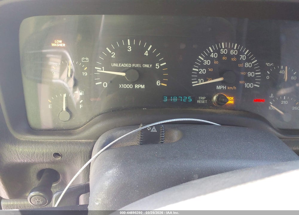 1999 JEEP CHEROKEE CLASSIC/SPORT VIN: 1J4FF68S8XL632569