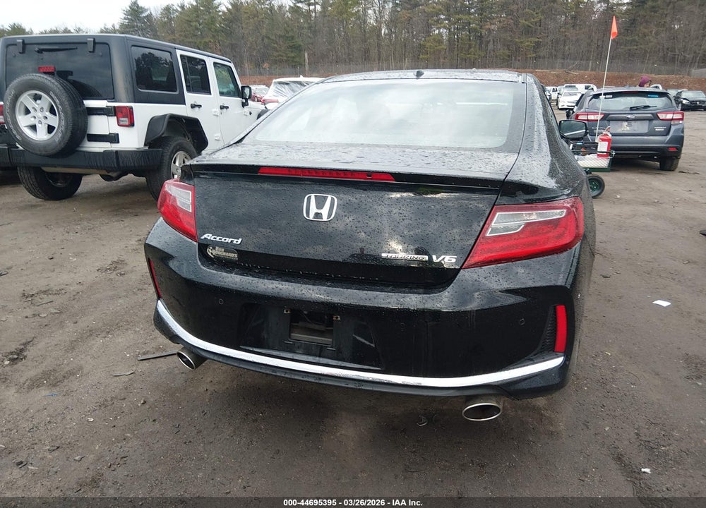 2016 HONDA ACCORD TOURING VIN: 1HGCT2B07GA004257