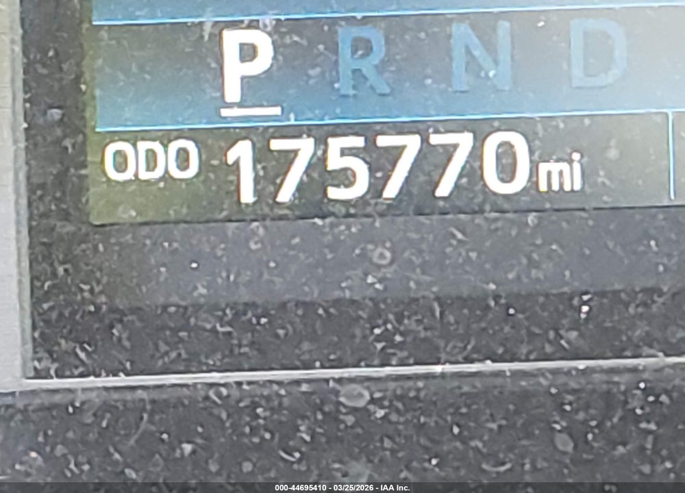 2015 TOYOTA TUNDRA SR5 5.7L V8 VIN: 5TFUW5F19FX456480