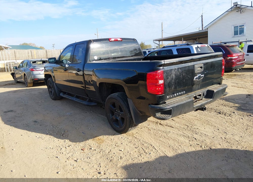 2017 CHEVROLET SILVERADO 1500 WT VIN: 1GCRCNEH6HZ302572