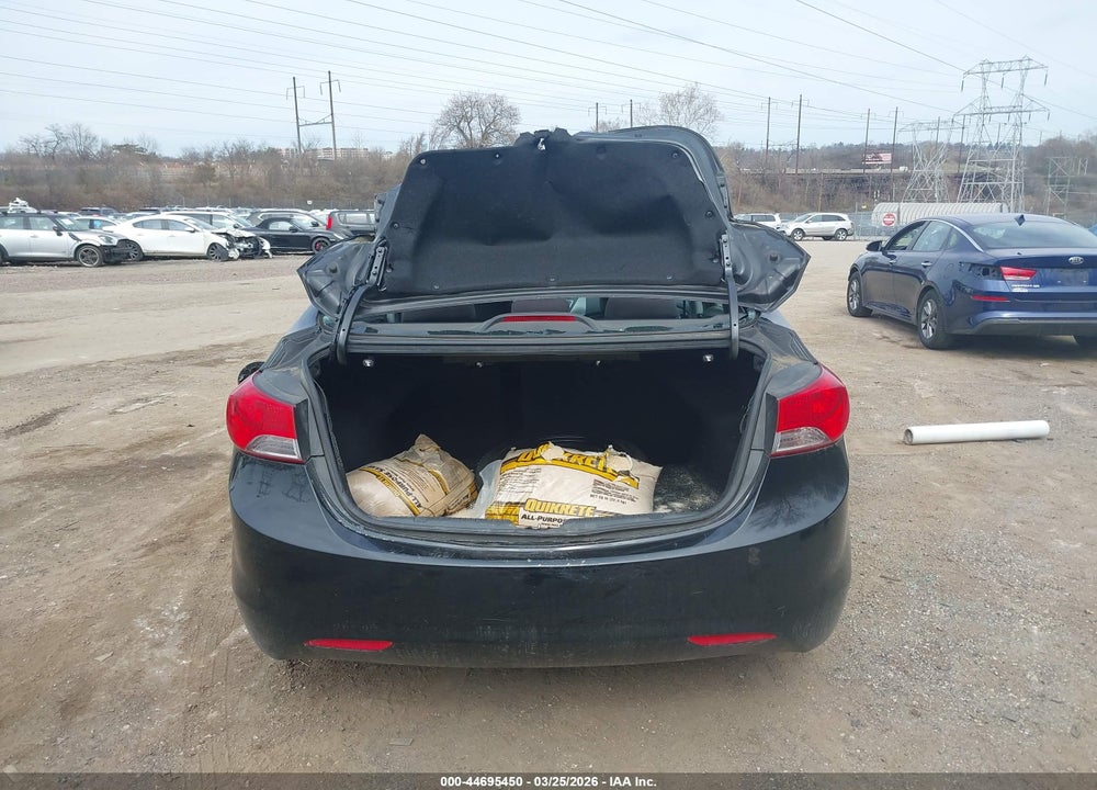 2013 HYUNDAI ELANTRA GLS VIN: 5NPDH4AE3DH399913