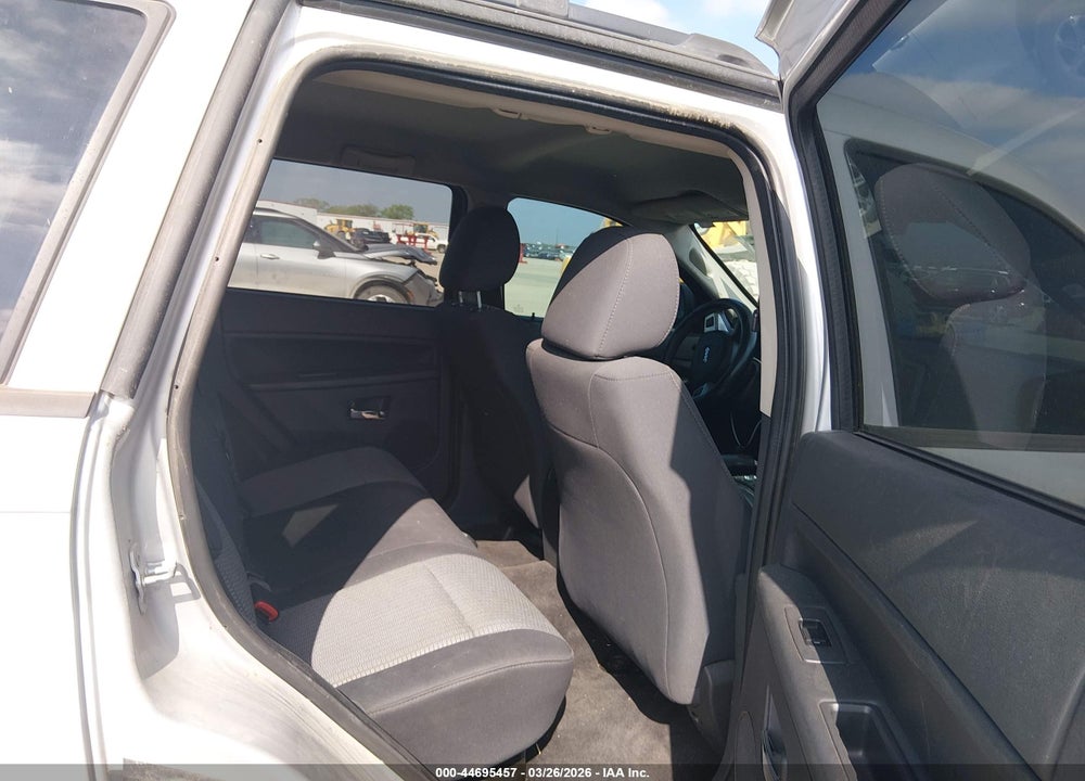 2010 JEEP GRAND CHEROKEE LAREDO VIN: 1J4PS4GK5AC155516