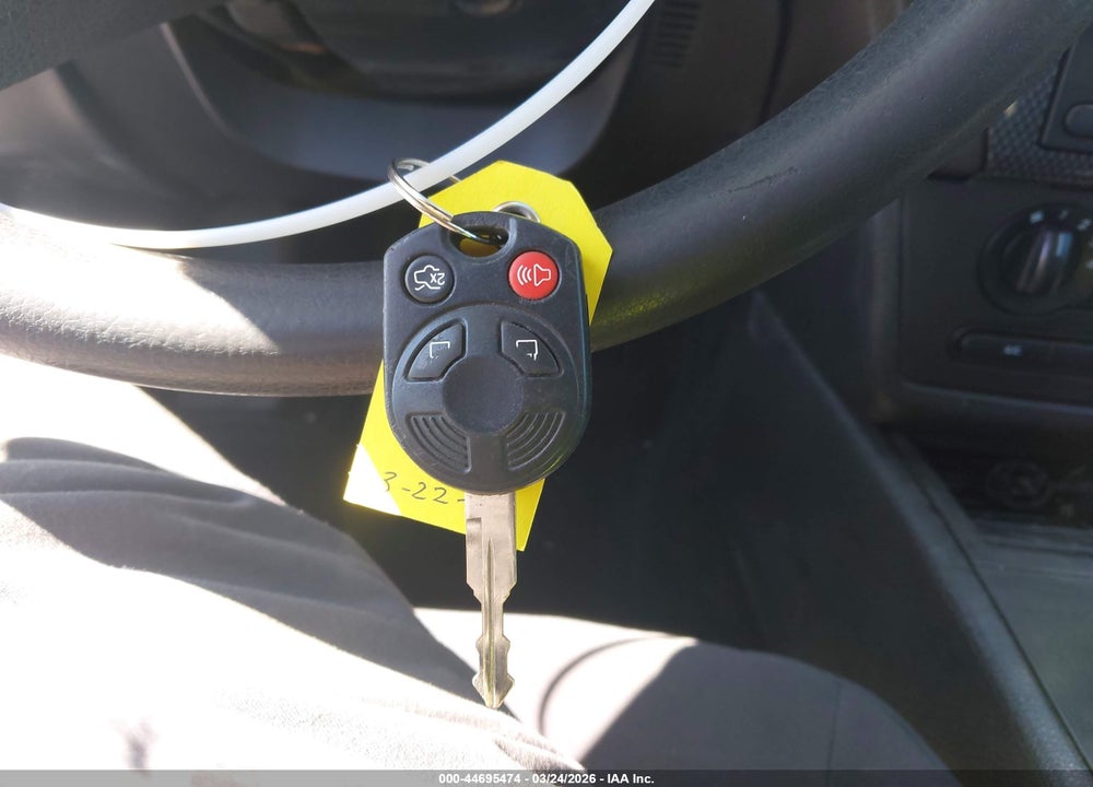2008 FORD FUSION SE VIN: 3FAHP071X8R261165