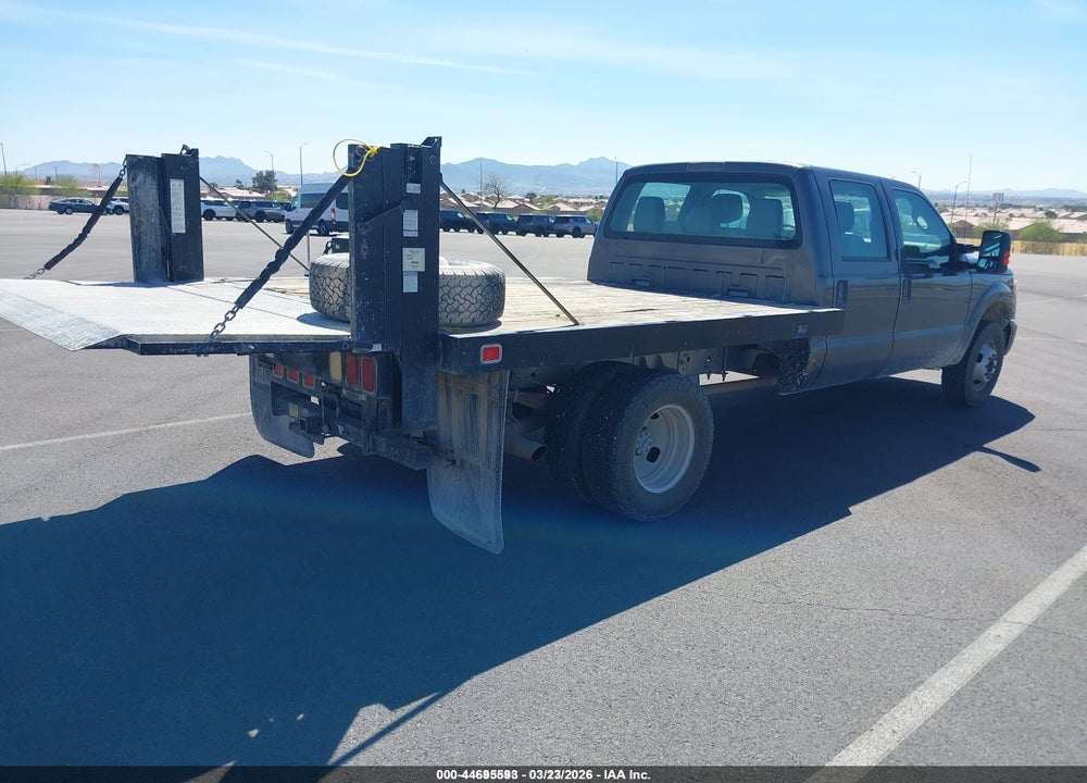 2015 FORD F-350 CHASSIS XL VIN: 1FD8W3G63FED44541