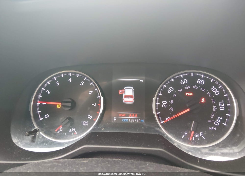 2020 TOYOTA RAV4 XLE VIN: 2T3P1RFVXLW106474