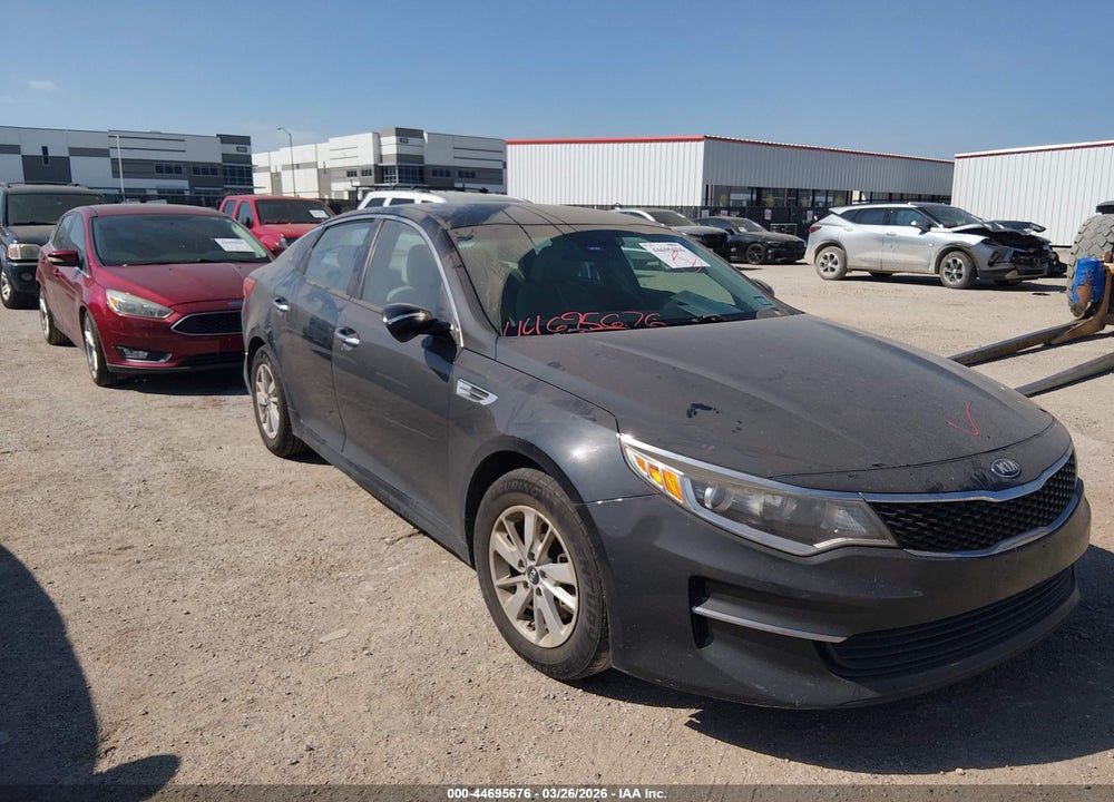 2016 KIA OPTIMA LX VIN: 5XXGT4L33GG085539