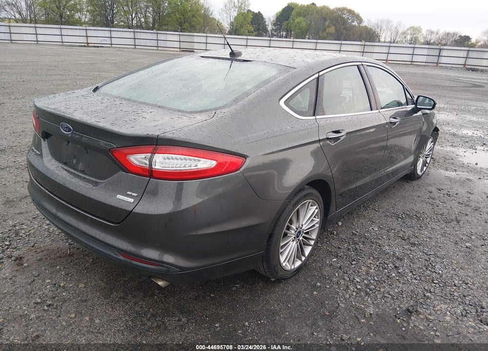2015 FORD FUSION SE VIN: 3FA6P0HD2FR293525