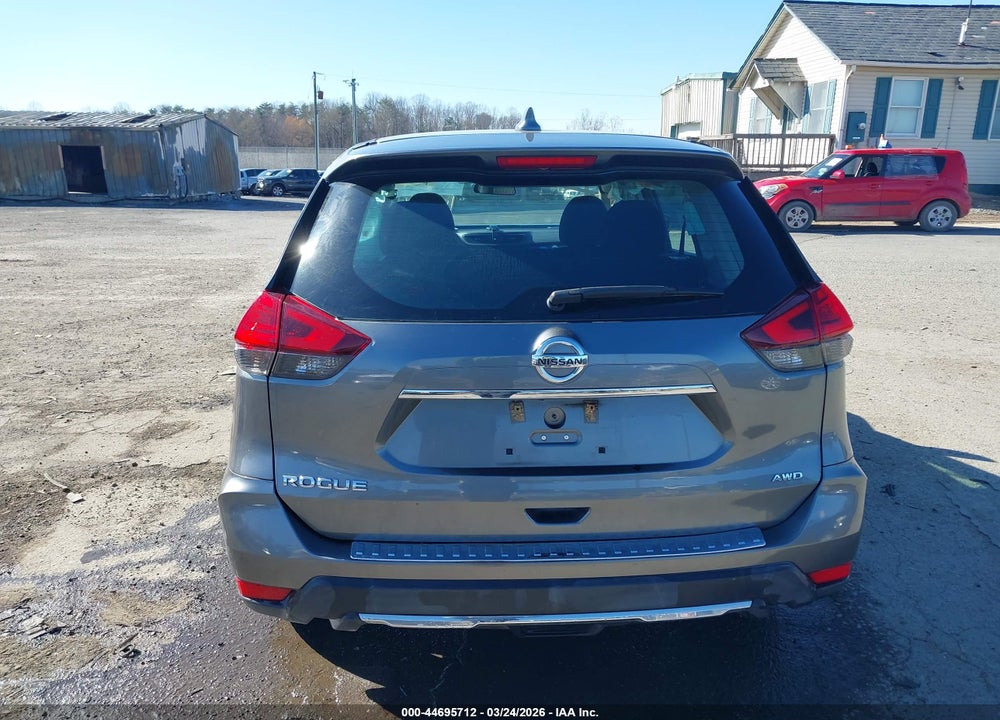 2017 NISSAN ROGUE S VIN: 5N1AT2MV0HC891524