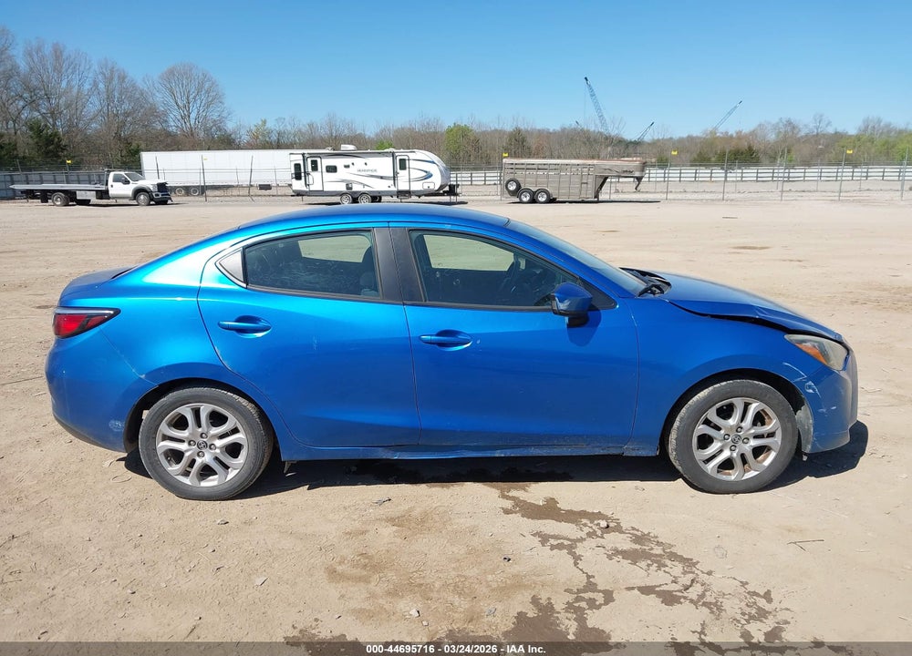 2016 SCION IA VIN: 3MYDLBZV1GY131877