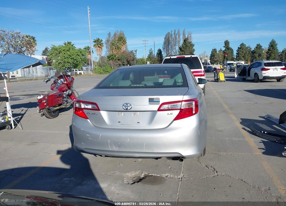 2014 TOYOTA CAMRY LE VIN: 4T4BF1FK0ER340272
