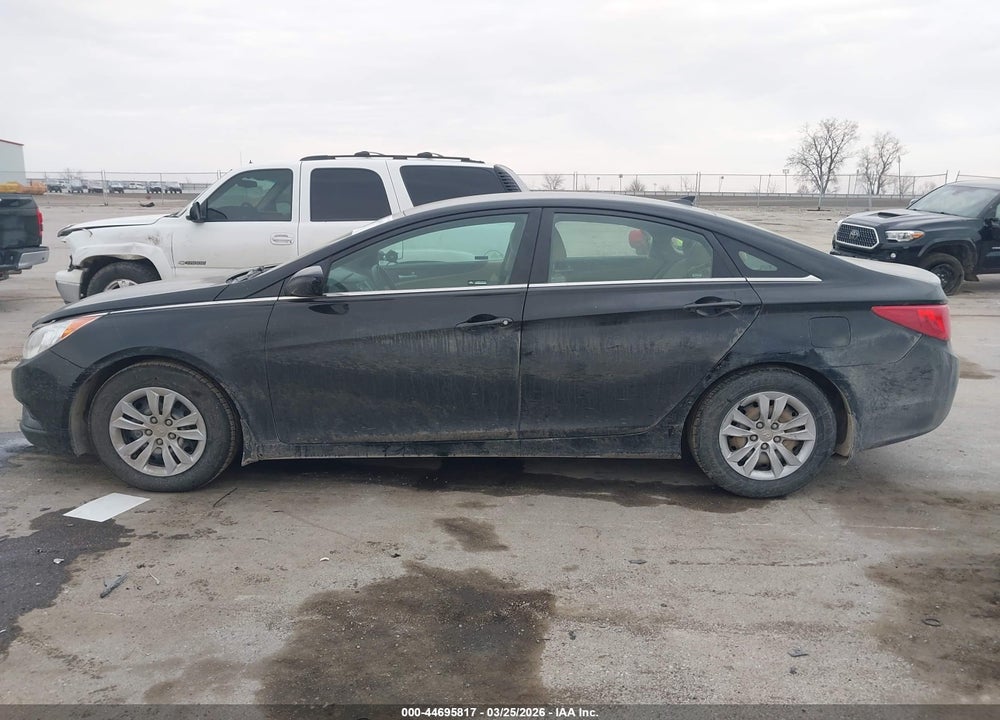 2012 HYUNDAI SONATA GLS VIN: 5NPEB4AC8CH365324