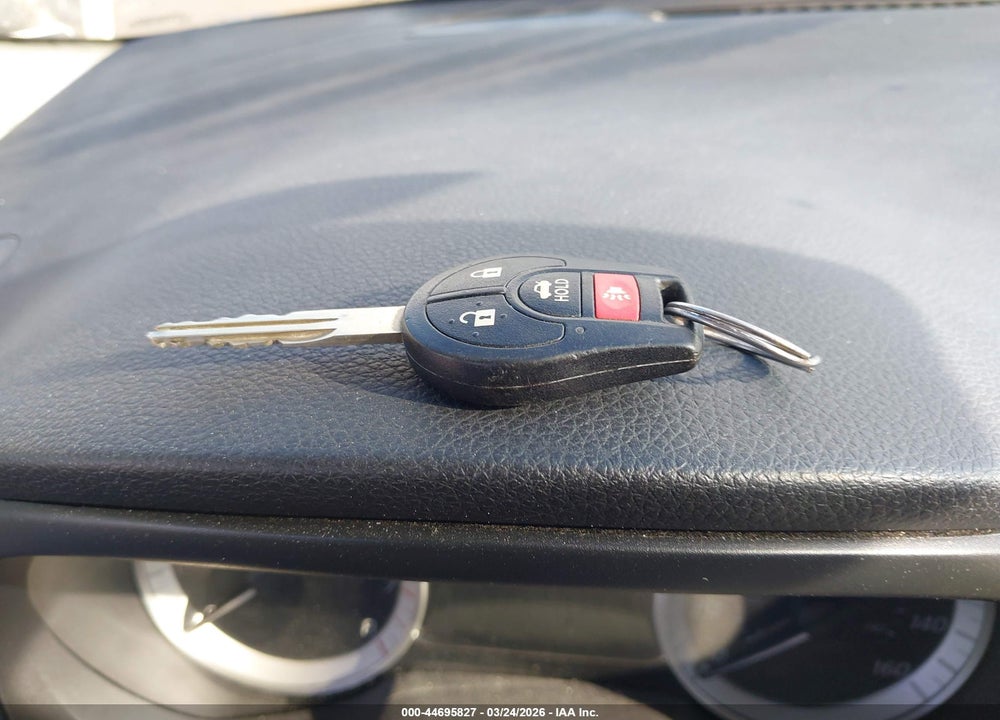 2013 NISSAN SENTRA SR VIN: 3N1AB7AP1DL746911