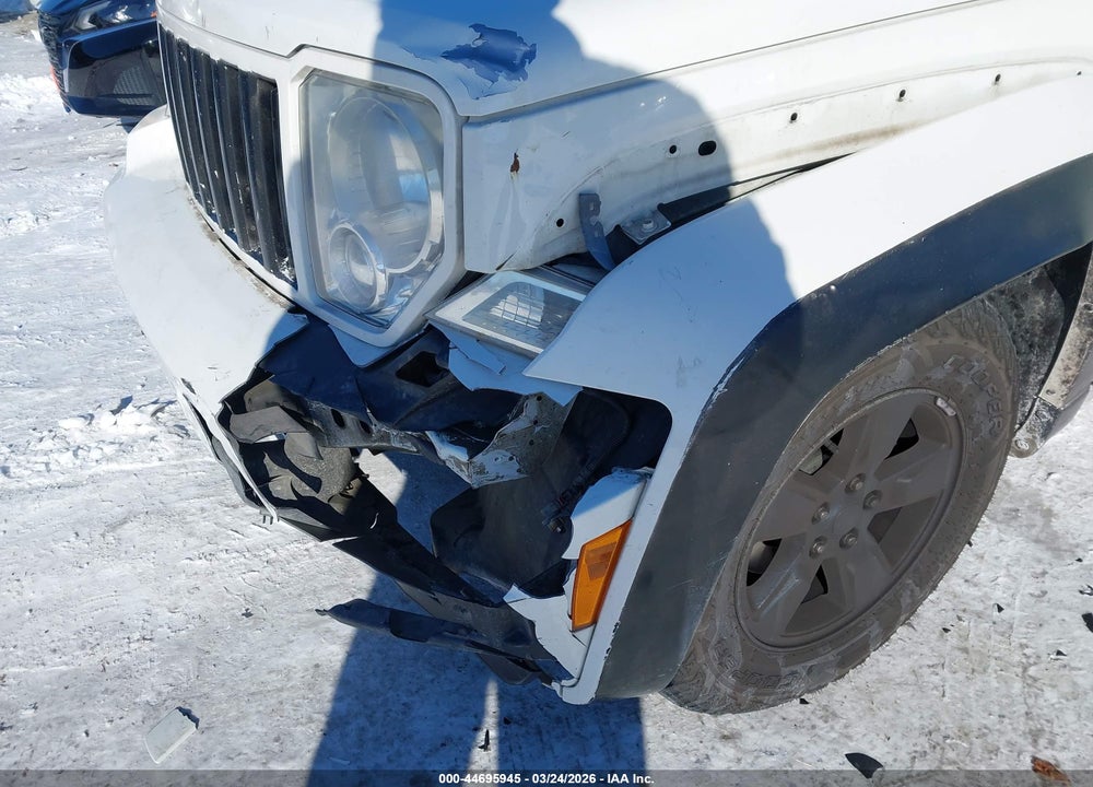 2008 JEEP LIBERTY SPORT VIN: 1J8GP28K88W153318