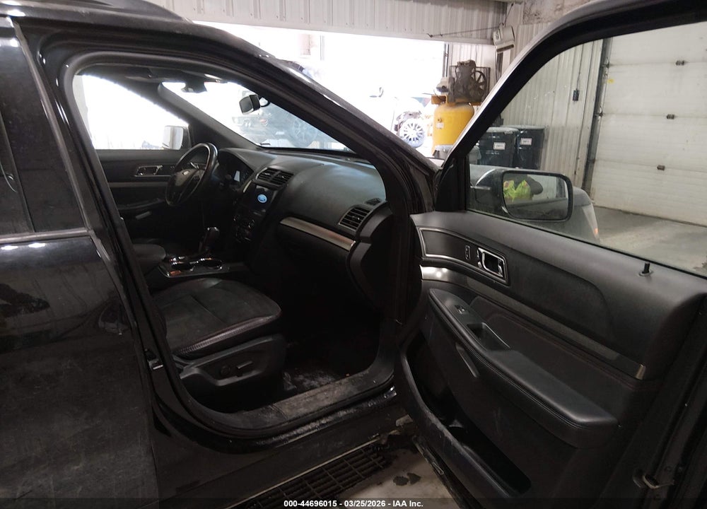 2019 FORD EXPLORER XLT VIN: 1FM5K8D89KGA61187