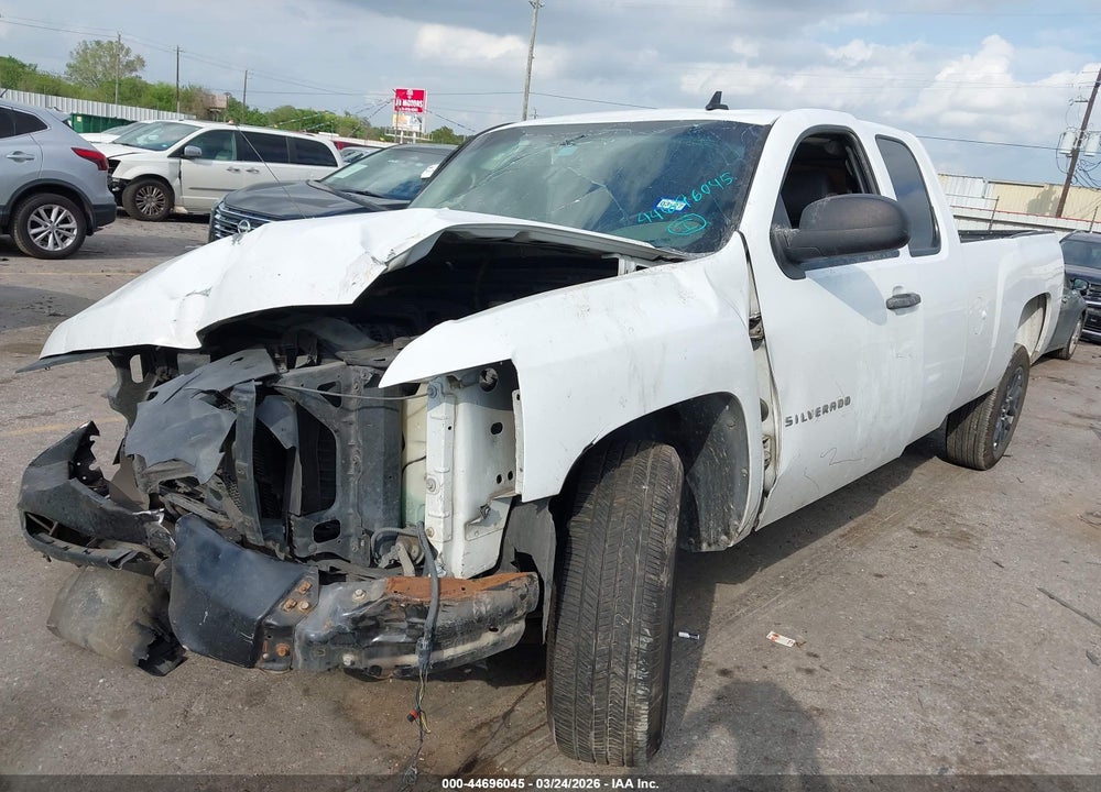 2009 CHEVROLET SILVERADO 1500 WORK TRUCK VIN: 1GCEC19059E152250