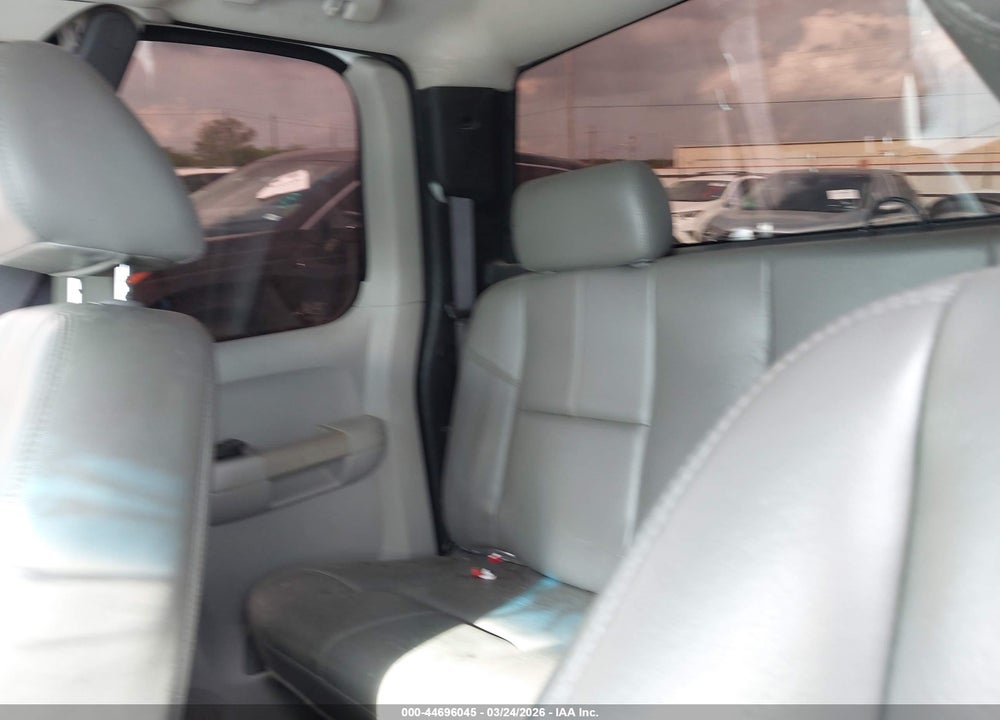 2009 CHEVROLET SILVERADO 1500 WORK TRUCK VIN: 1GCEC19059E152250