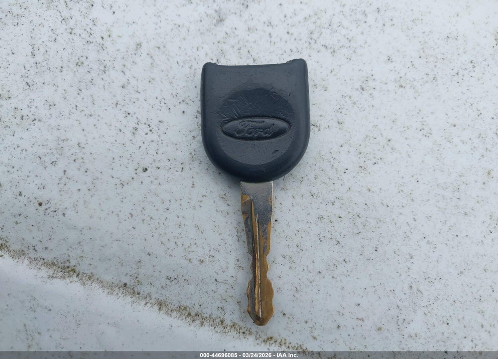 2007 FORD FOCUS S/SE/SES VIN: 1FAFP34N07W365806