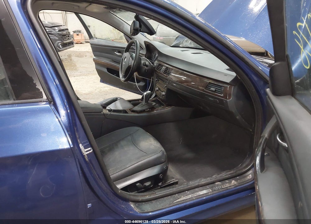 2010 BMW 328I XDRIVE VIN: WBAPK5C53AA652732