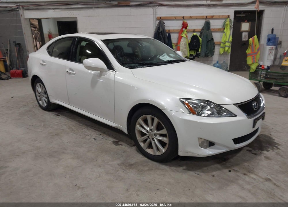 2008 LEXUS IS 250 VIN: JTHCK262782022815