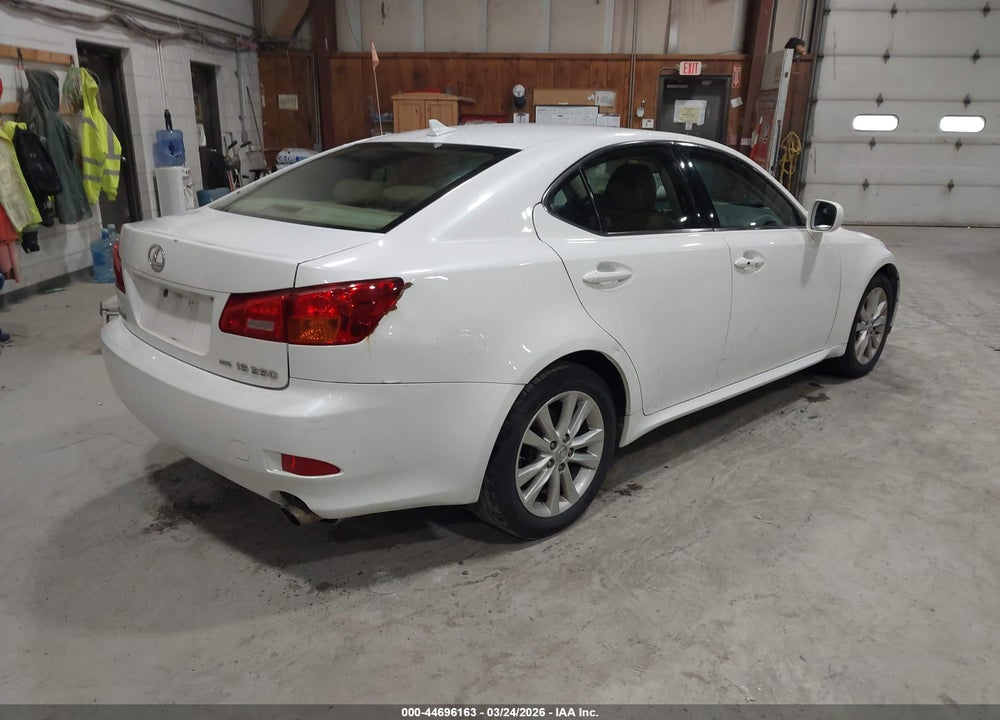 2008 LEXUS IS 250 VIN: JTHCK262782022815