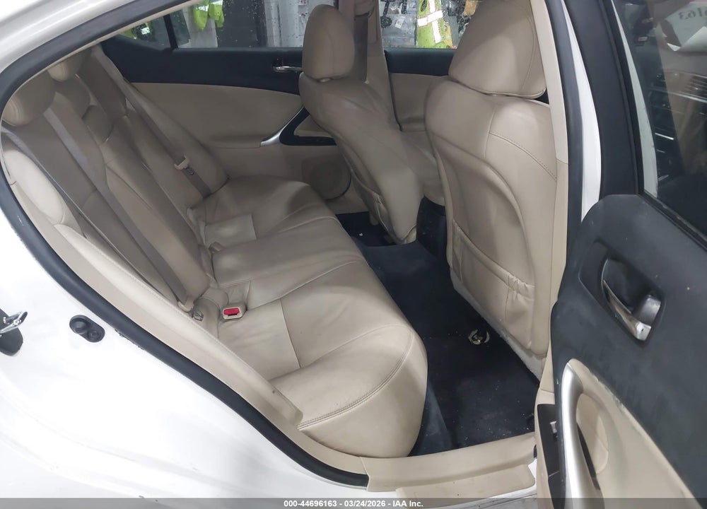 2008 LEXUS IS 250 VIN: JTHCK262782022815
