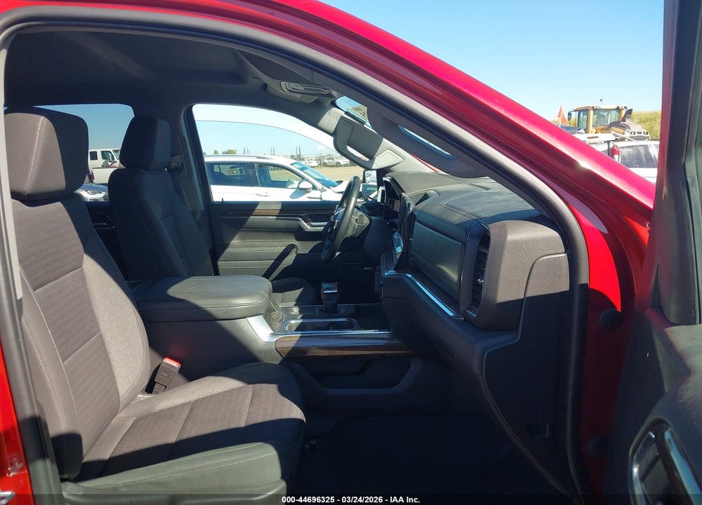 2023 CHEVROLET SILVERADO 1500 4WD  SHORT BED RST VIN: 3GCUDEE84PG211502