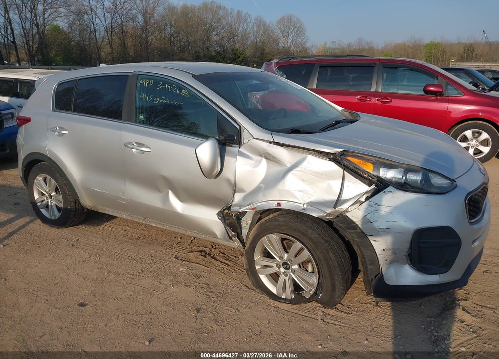 2019 KIA SPORTAGE LX VIN: KNDPM3AC6K7562430