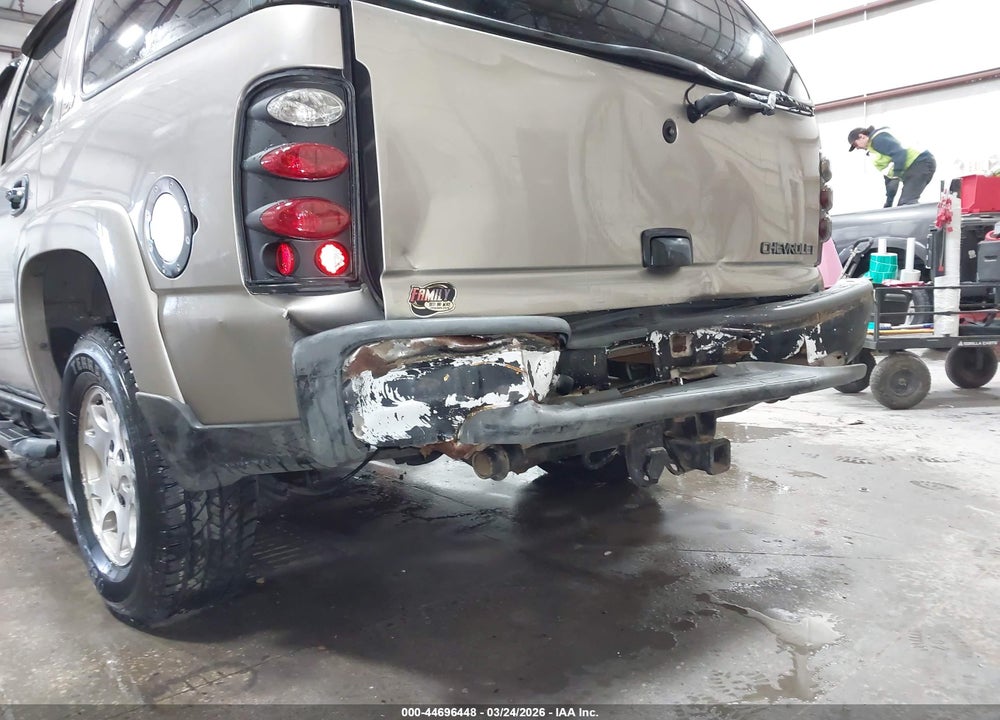 2002 CHEVROLET TAHOE LS/LT/Z71 VIN: 1GNEK13Z72R240863