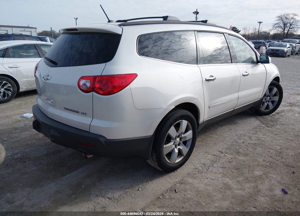 2011 CHEVROLET TRAVERSE LTZ VIN: 1GNKRLED8BJ117230