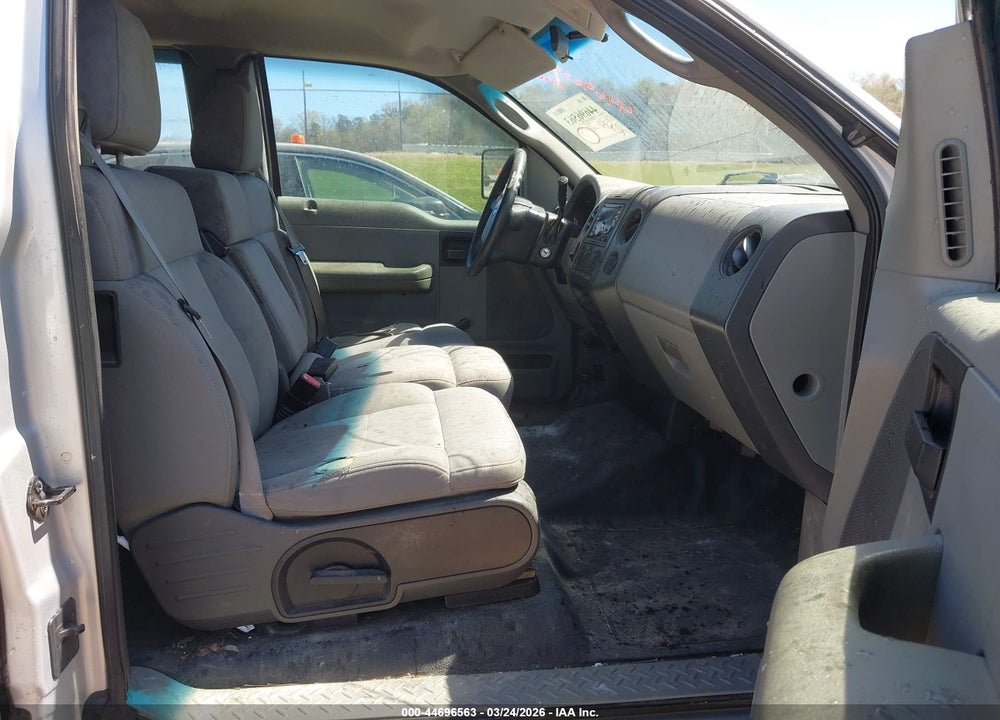 2006 FORD F-150 STX/XLT VIN: 1FTRX02W46KB03763