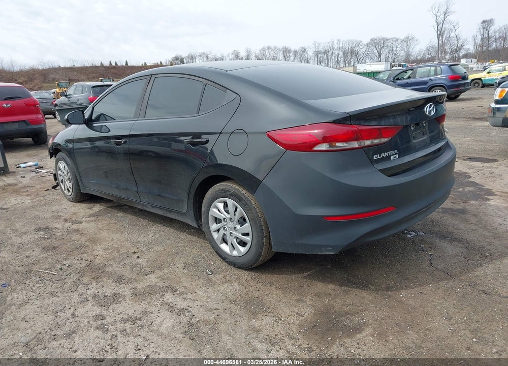 2018 HYUNDAI ELANTRA SE VIN: KMHD74LF2JU467169