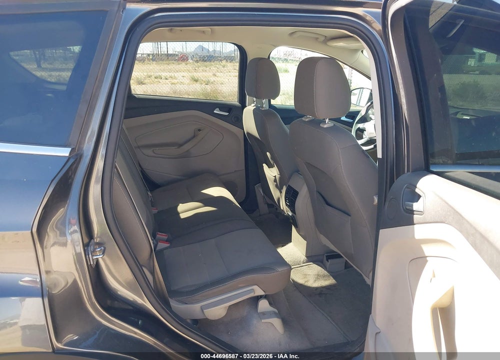 2015 FORD ESCAPE SE VIN: 1FMCU0GX4FUC26656