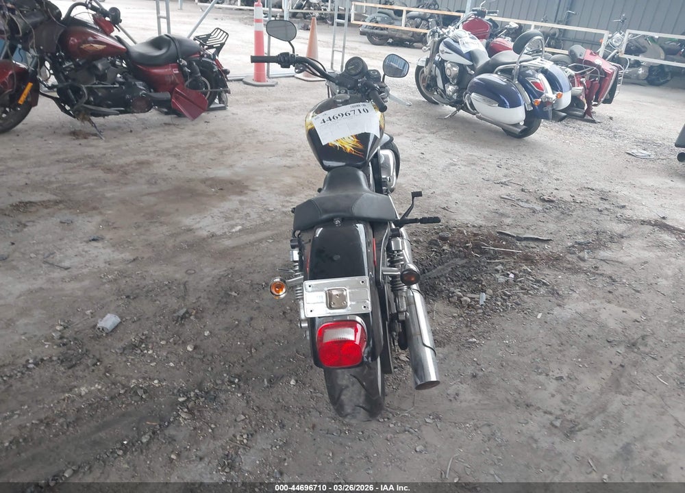 2011 HARLEY-DAVIDSON XL883 L VIN: 1HD4CR210BC425298
