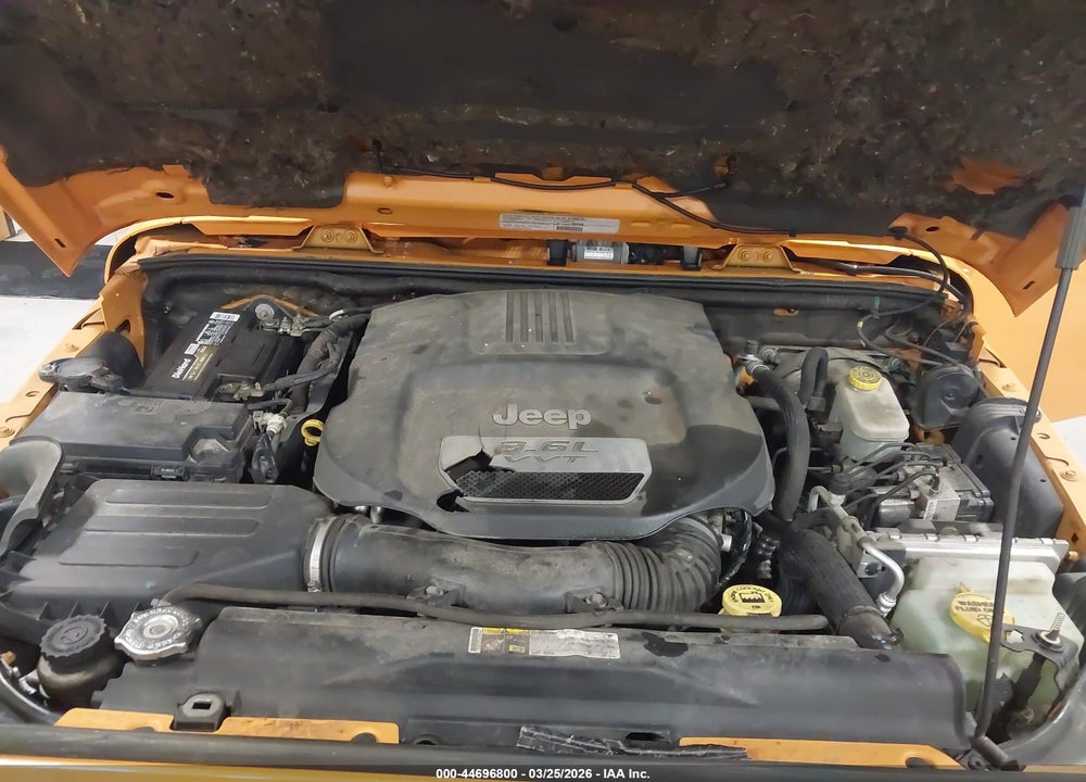 2013 JEEP WRANGLER UNLIMITED SAHARA VIN: 1C4BJWEG6DL536695