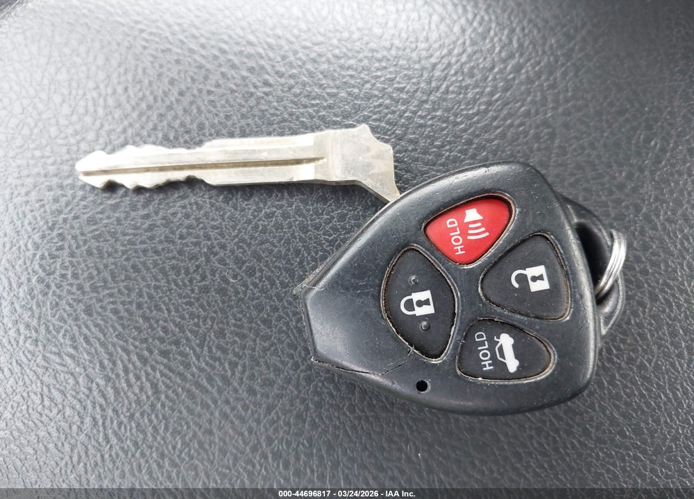 2013 TOYOTA COROLLA S VIN: 2T1BU4EE4DC108657