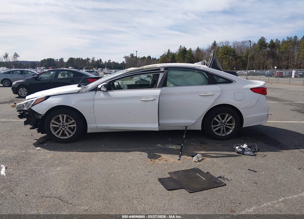 2017 HYUNDAI SONATA VIN: 5NPE24AF0HH584862