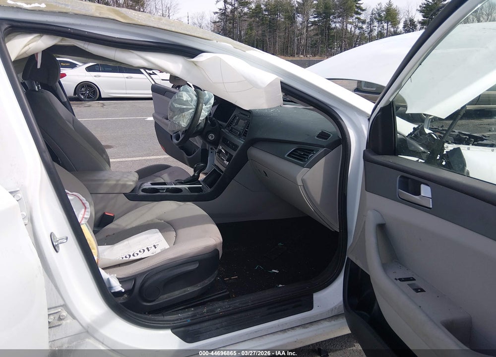 2017 HYUNDAI SONATA VIN: 5NPE24AF0HH584862