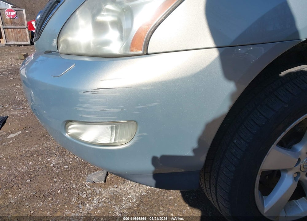 2005 LEXUS RX 330 VIN: 2T2HA31U45C041520