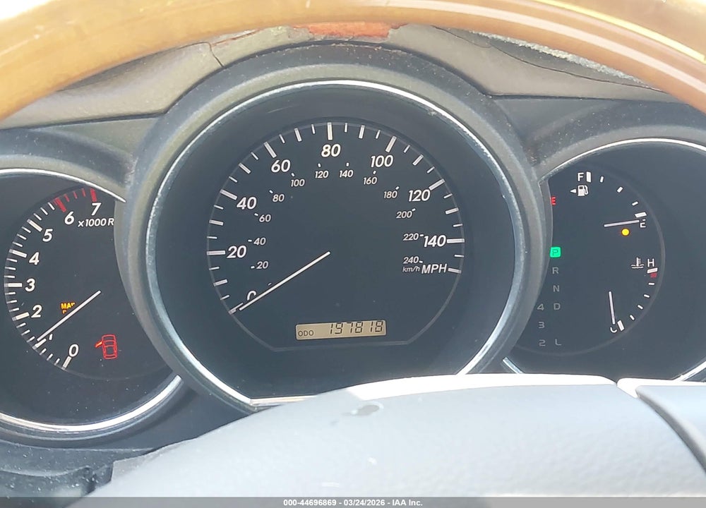 2005 LEXUS RX 330 VIN: 2T2HA31U45C041520